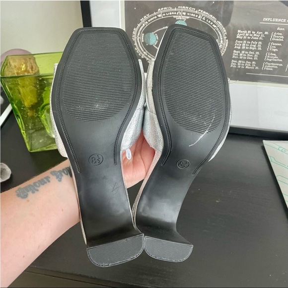 a new day NWOT Metallic Heels - Picture 5 of 5